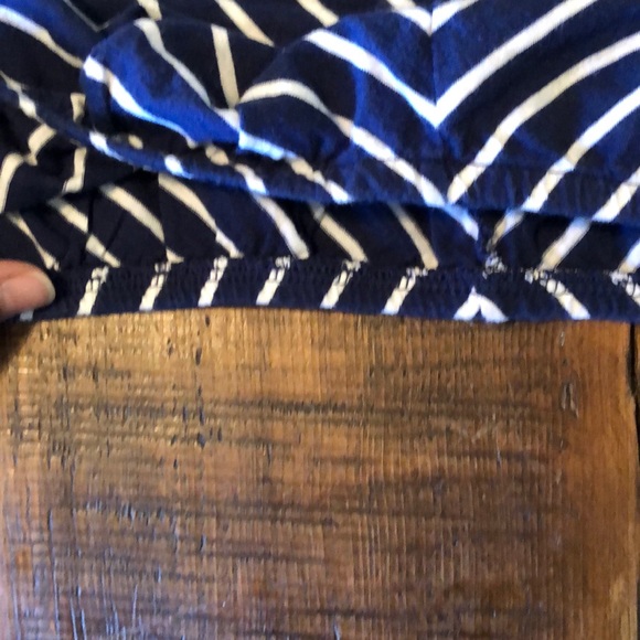 Small top - Picture 2 of 3